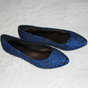 NY TRANSIT black blue tapestry brocade ballet flat